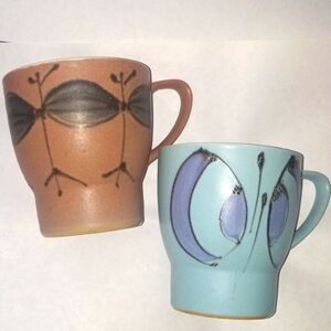 Hand Painted  Vintage Stonewear Art Mugs. Set of Two Japan